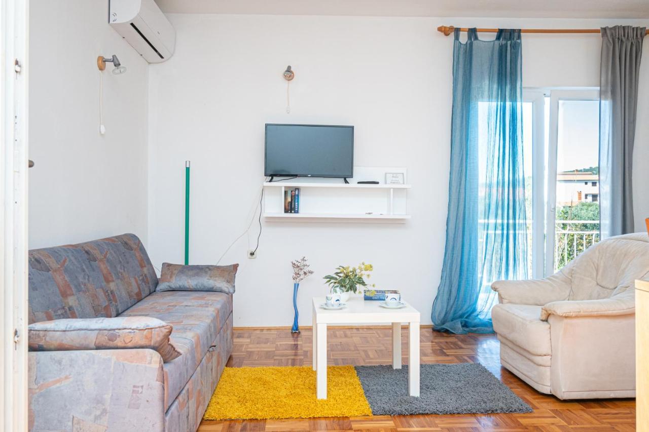 Apartments By The Sea Sukosan, Zadar - 5863 Exterior photo